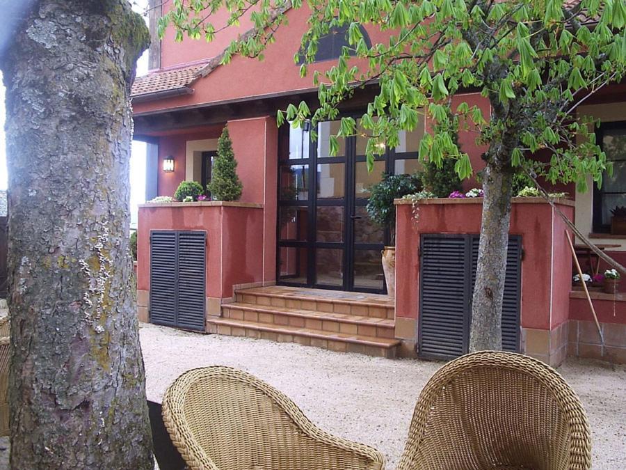 Hotel Rural El Jardin De La Hilaria Valsain Exterior foto